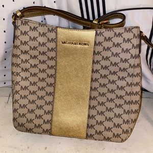 Authentic Michael Kors gold crossbody bag!